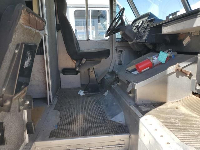 2009 Freightliner Chassis M Line WALK-IN Van