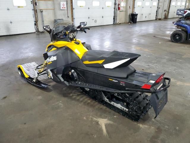 2012 Skidoo 2012 Skidoo MXZ Sport