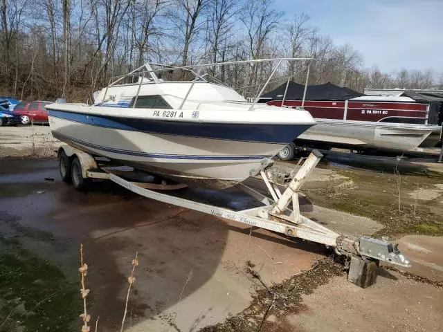 1990 Wells Cargo 1990 Wellcraft Boat