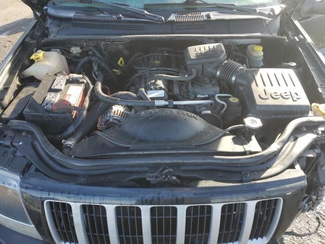 2004 Jeep Grand Cherokee Laredo