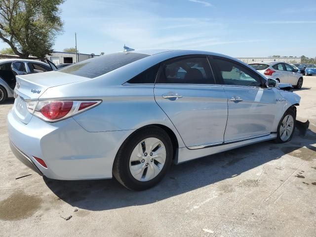 2013 Hyundai Sonata Hybrid