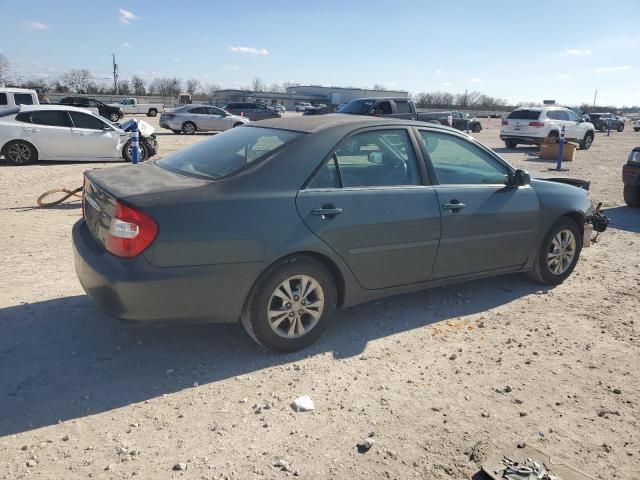 2004 Toyota Camry LE