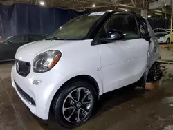 Salvage cars for sale from Copart Woodhaven, MI: 2016 Smart Fortwo