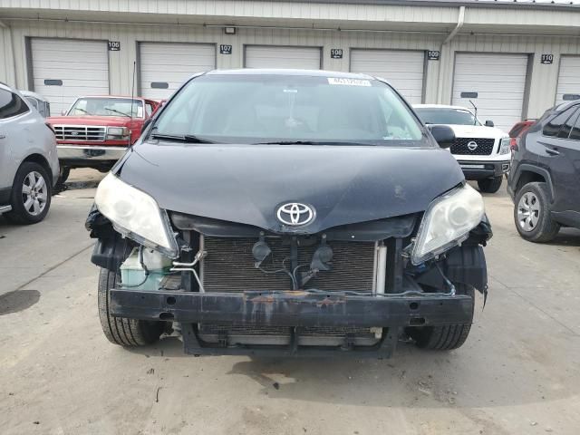 2012 Toyota Sienna Base