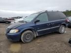 2005 Chrysler Town & Country