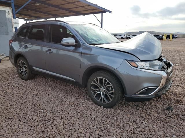 2016 Mitsubishi Outlander SE