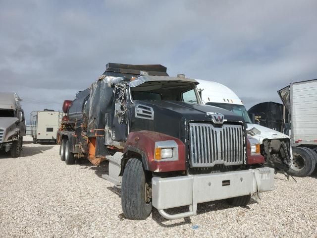 2013 Western Star Conventional 4700SF