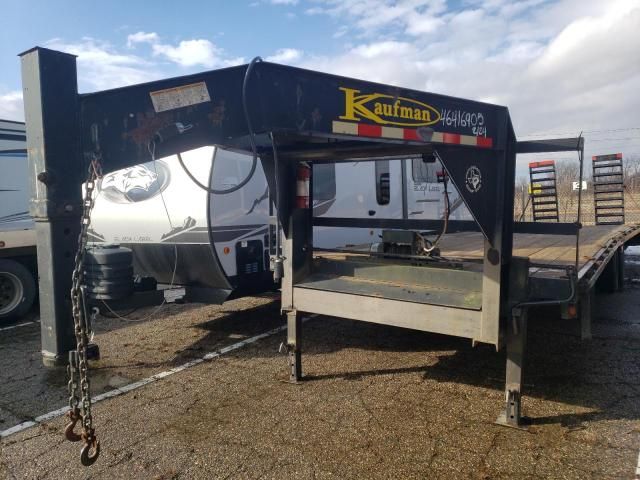 2010 Kaufman Equipment Trailer