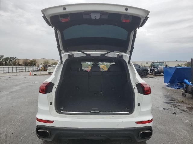 2016 Porsche Cayenne