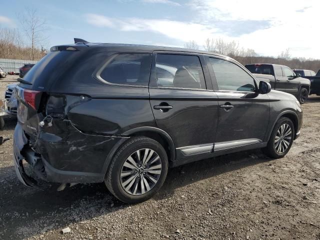 2019 Mitsubishi Outlander SE