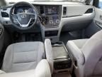 2019 Toyota Sienna LE