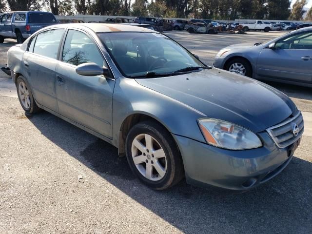 2002 Nissan Altima Base