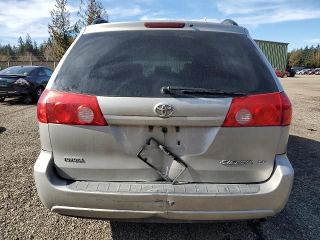 2009 Toyota Sienna CE