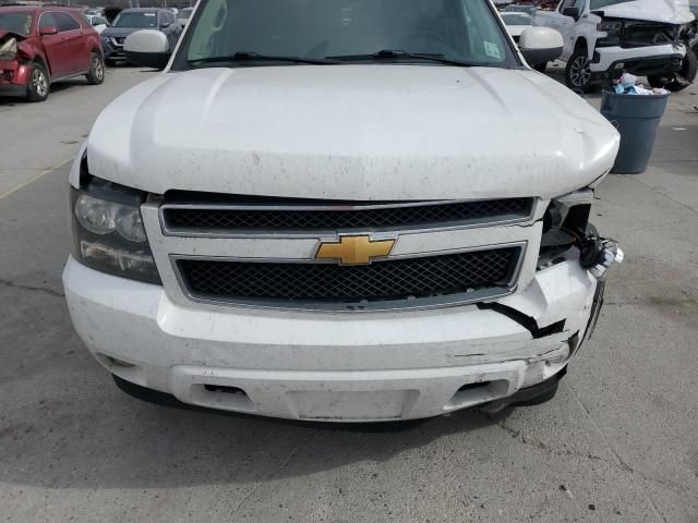 2013 Chevrolet Suburban C1500 LT