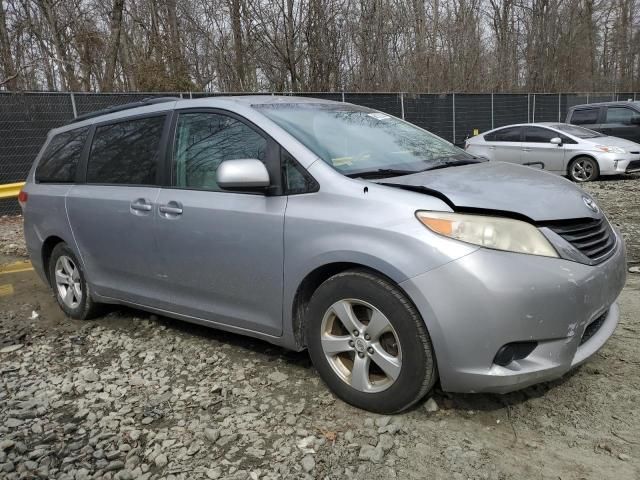 2011 Toyota Sienna LE