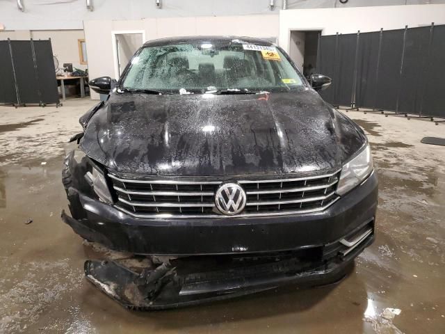 2018 Volkswagen Passat S