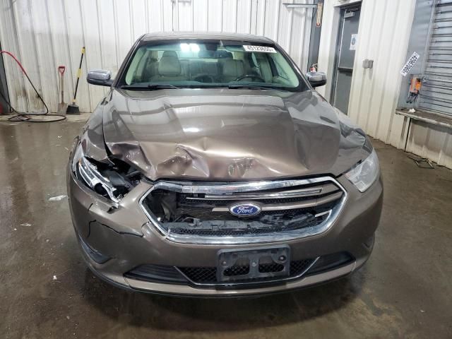 2015 Ford Taurus Limited