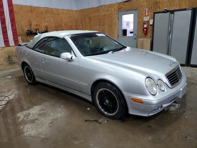 2000 Mercedes-Benz CLK 320