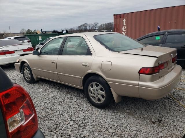 1999 Toyota Camry LE