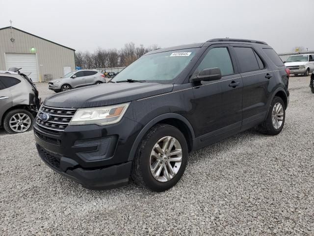 2016 Ford Explorer