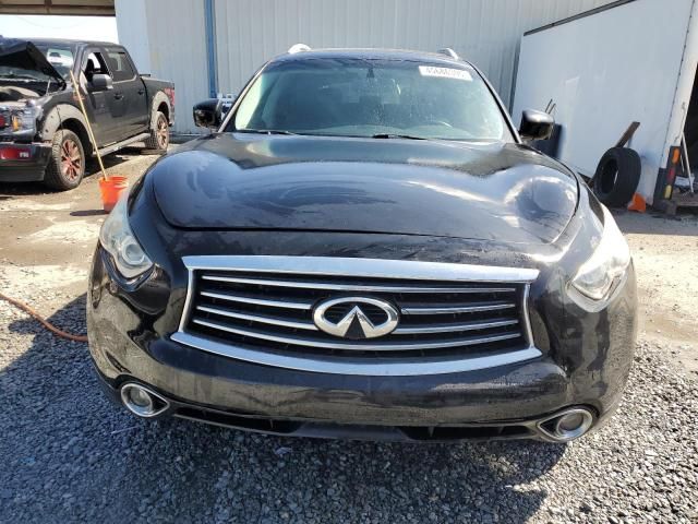 2016 Infiniti QX70