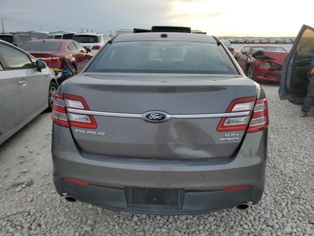 2014 Ford Taurus SEL