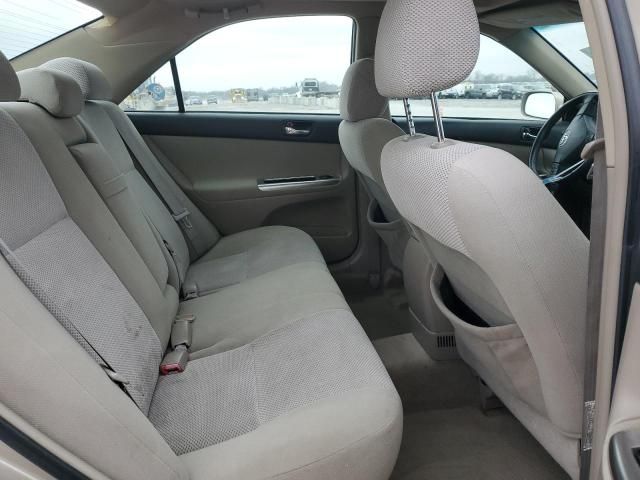 2005 Toyota Camry LE