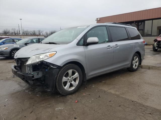 2011 Toyota Sienna LE