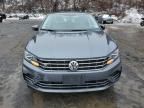 2017 Volkswagen Passat R-Line