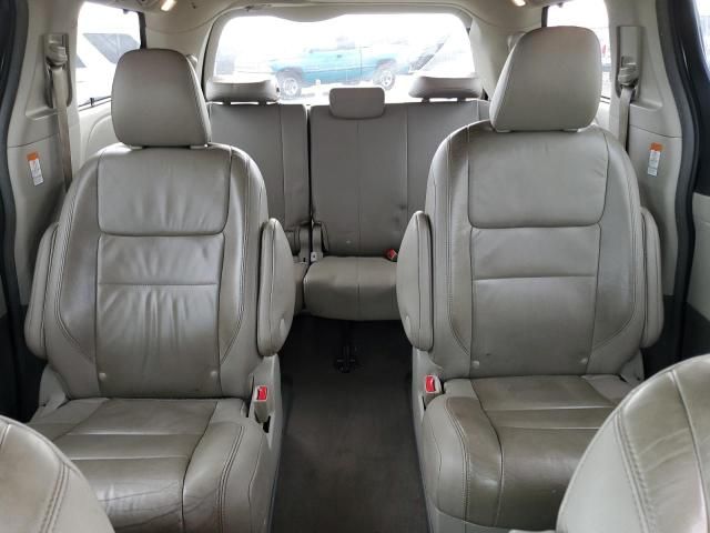 2015 Toyota Sienna XLE