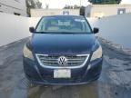 2010 Volkswagen Routan SE