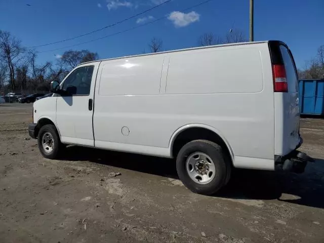 2016 Chevrolet Express G2500