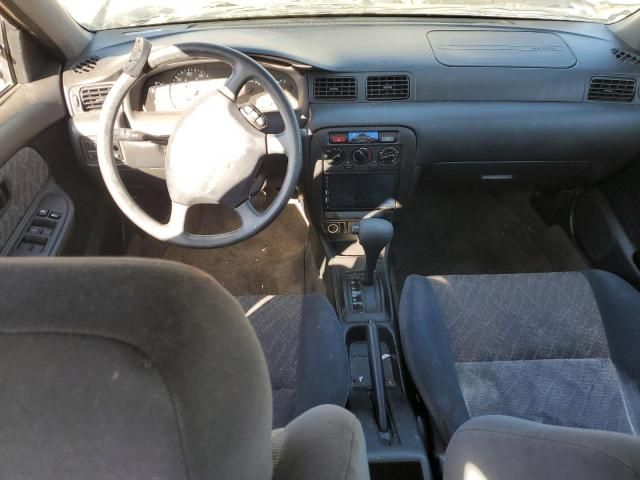 1999 Nissan Sentra Base