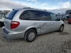 2006 Chrysler Town & Country LX