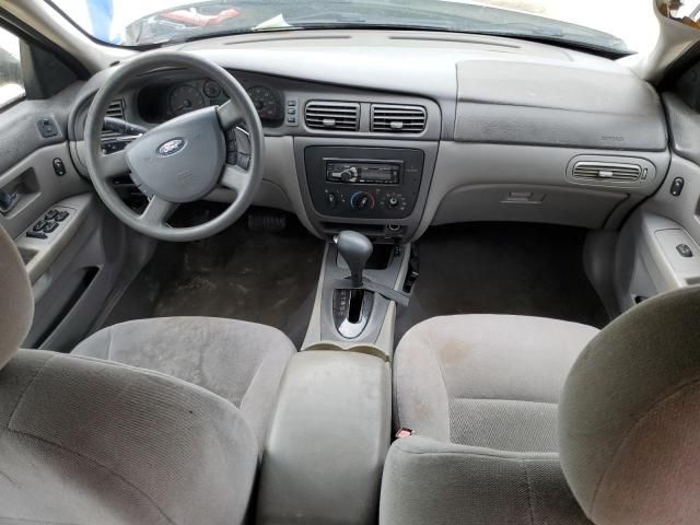 2005 Ford Taurus SE