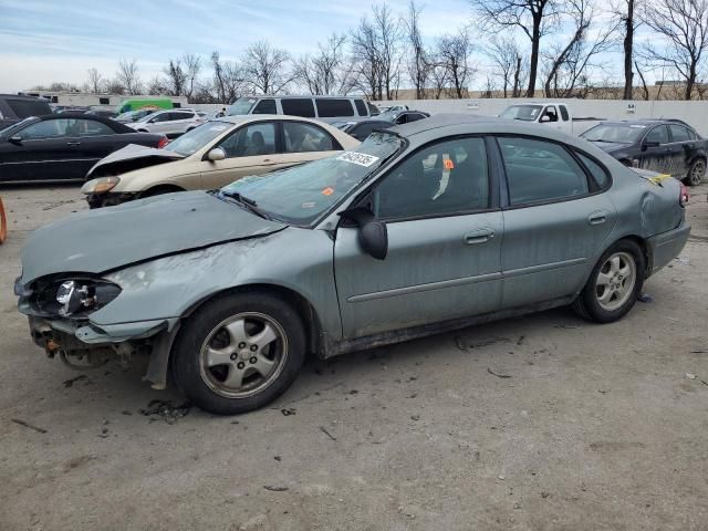 2005 Ford Taurus SE