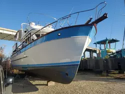 Salvage boats for sale at Eight Mile, AL auction: 1984 Mariah Marine TRA