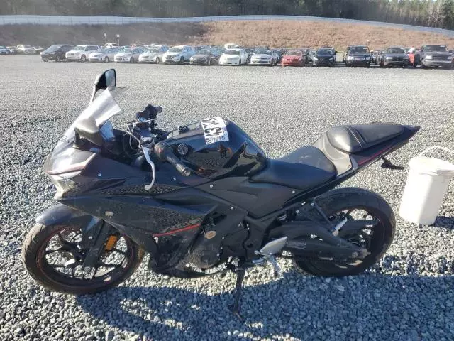 2018 Yamaha YZFR3