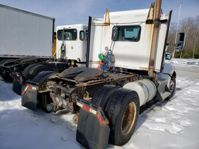 2013 Kenworth T660 Semi Truck