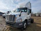 2016 Freightliner Cascadia 125