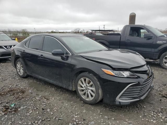 2022 Toyota Camry LE