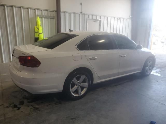 2014 Volkswagen Passat SE