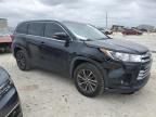 2017 Toyota Highlander SE