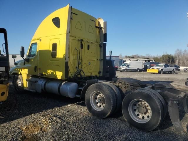 2016 Freightliner Cascadia 125