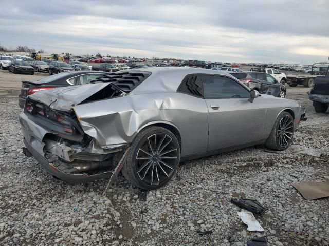 2017 Dodge Challenger SXT