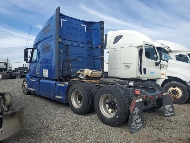 2019 Volvo VN Semi Truck