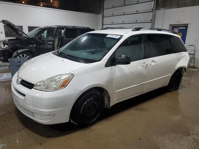 2005 Toyota Sienna CE