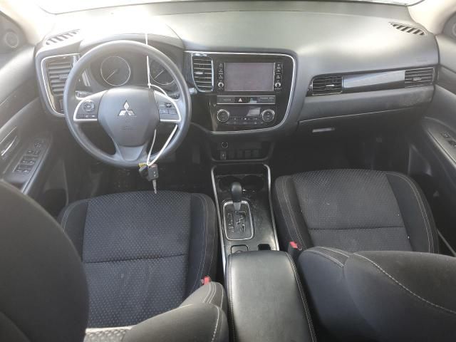 2019 Mitsubishi Outlander SE