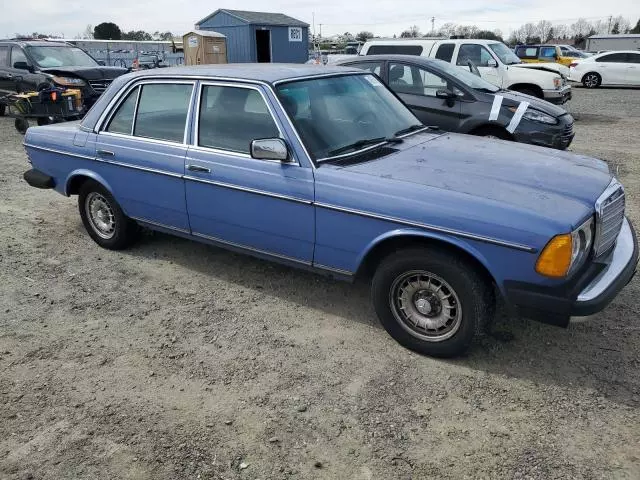 1984 Mercedes-Benz 300 DT