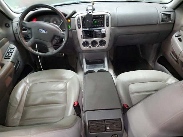 2004 Ford Explorer XLT